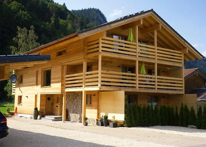 Leos Alpenchalet - inclusive Sommer Bergbahnticket und E-Auto Ladestation